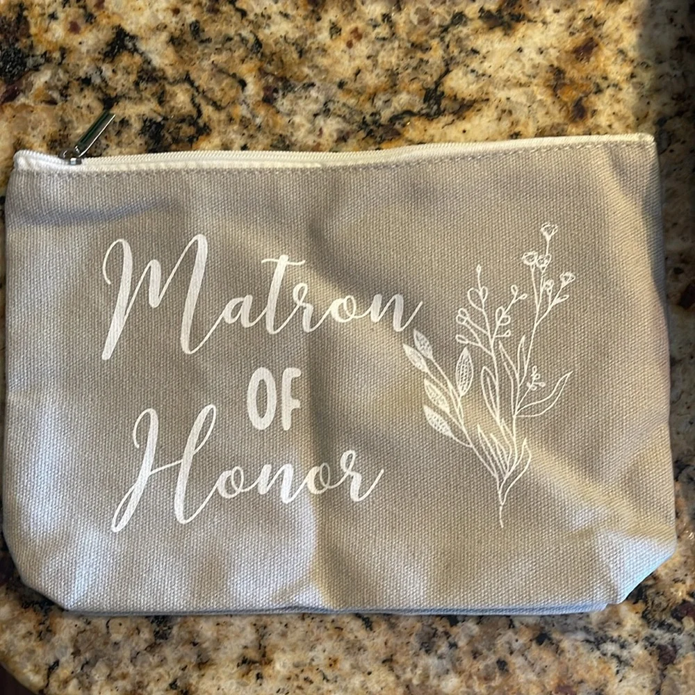 New Bridal Party small bags - Picture 3 of 6